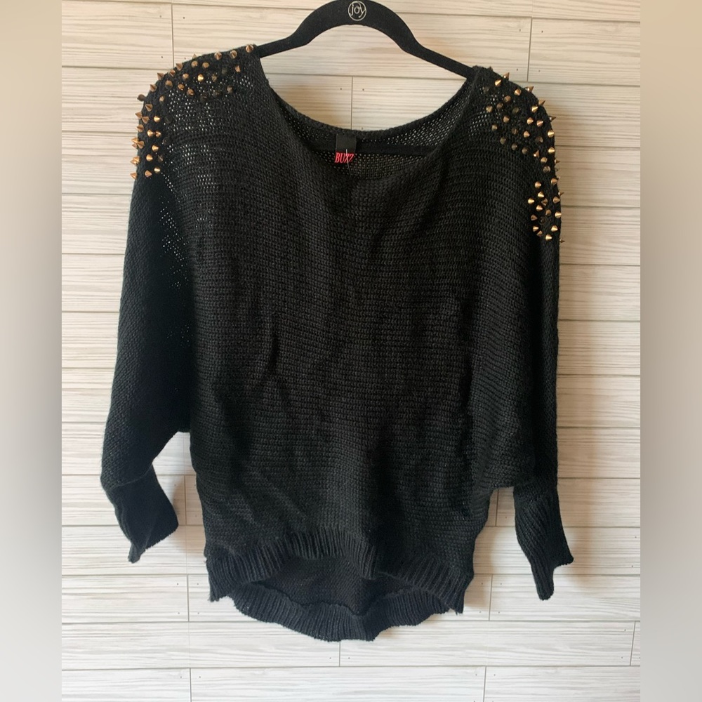 Buzz long sleeve sweater with gold spike studs on shoulder